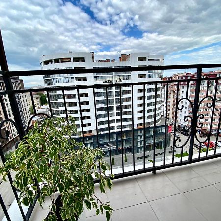 Belvederska apartment 2 Ivano-Frankivsk Exteriör bild
